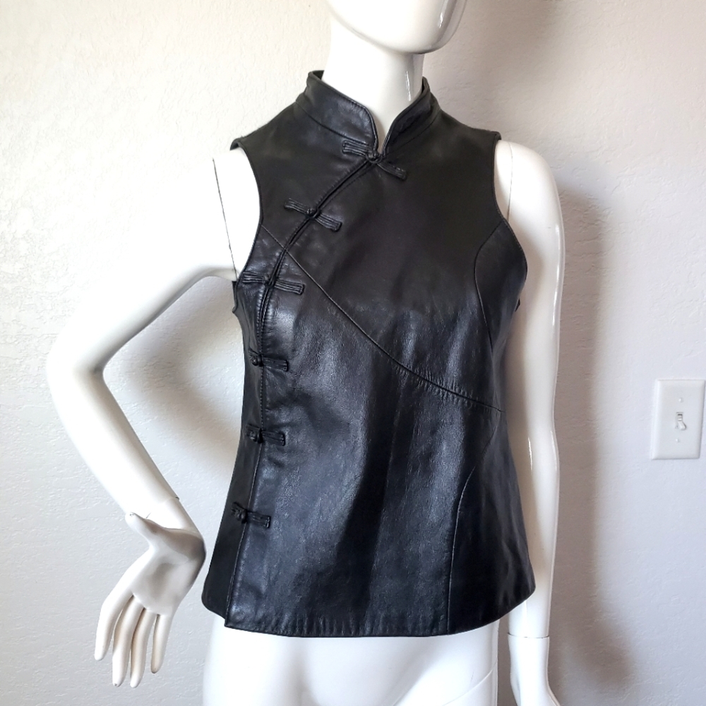 Leather- Sexy fitted Vest
